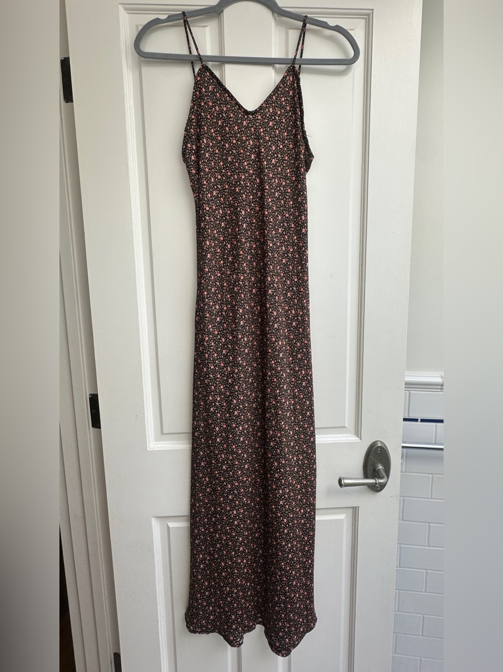 RESA Micah Dress in Black Floral - Picture 4 of 7
